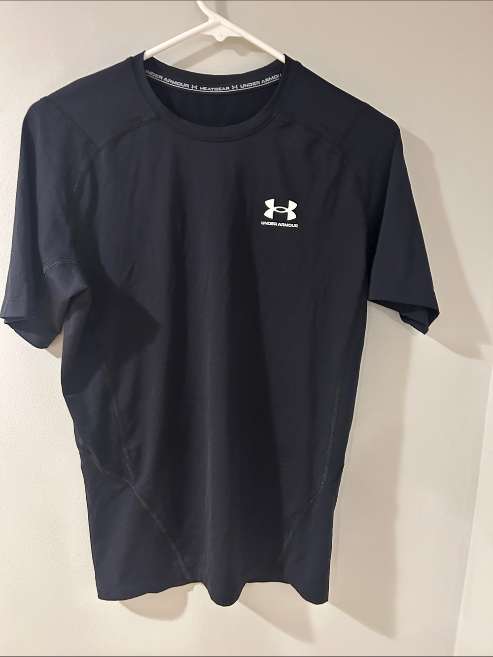Under Armour Men’s Black Short Sleeve HeatGear Logo Tee